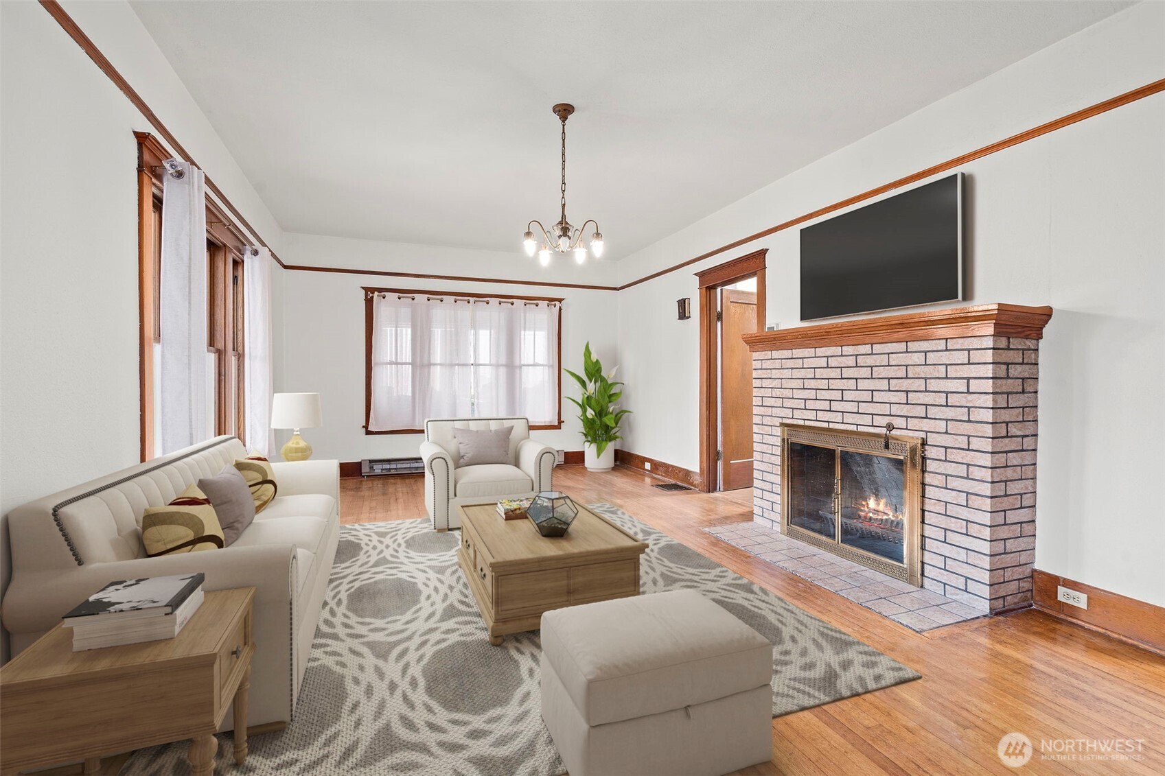 26 SE Spring Street , Chehalis, WA 98532