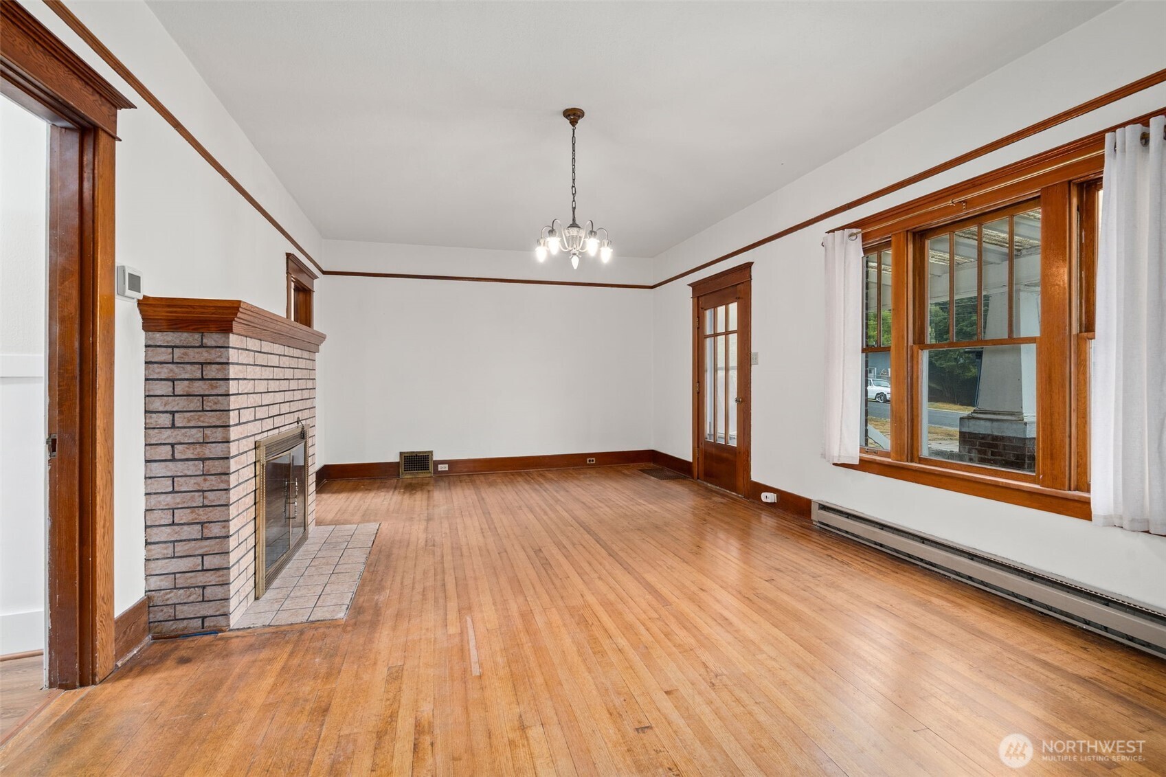 26 SE Spring Street , Chehalis, WA 98532