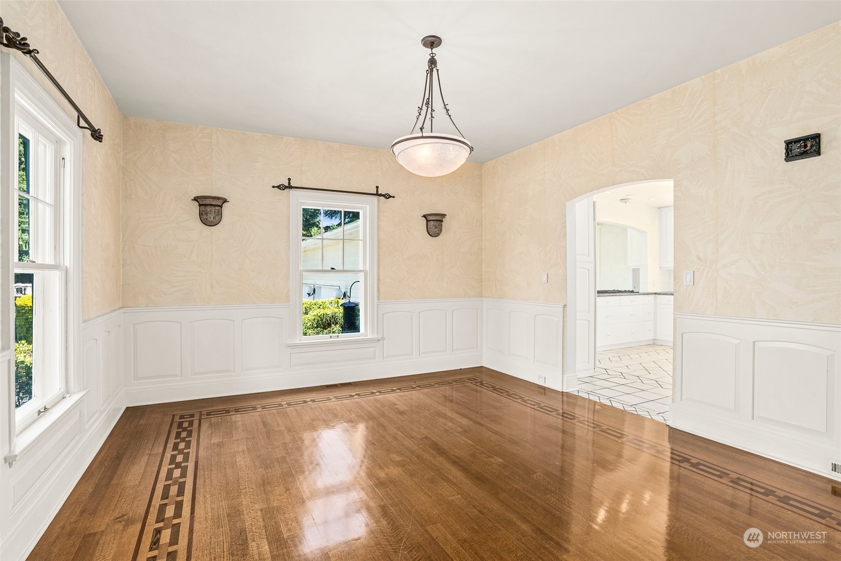 1026 Alder Street , Centralia, WA 98531