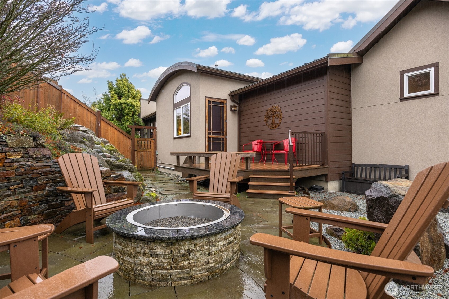 414 S Clarkwood Drive , Bellingham, WA 98225