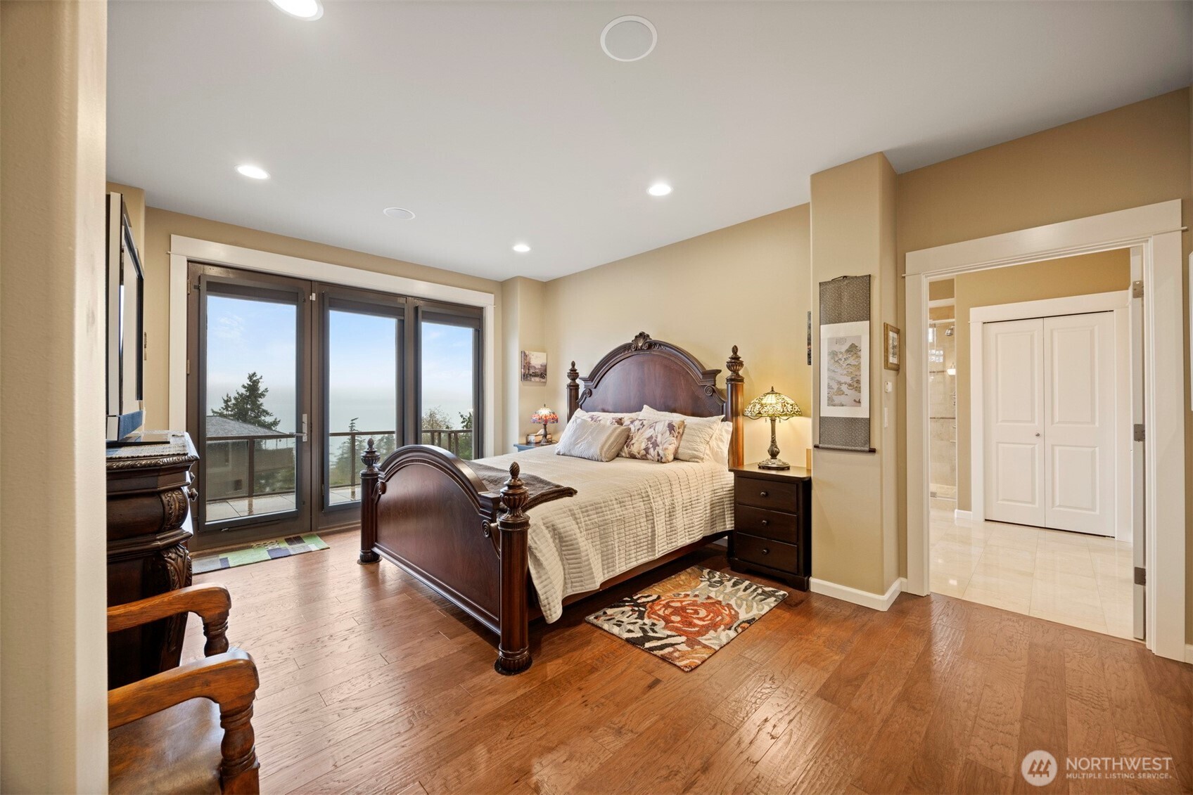 414 S Clarkwood Drive , Bellingham, WA 98225