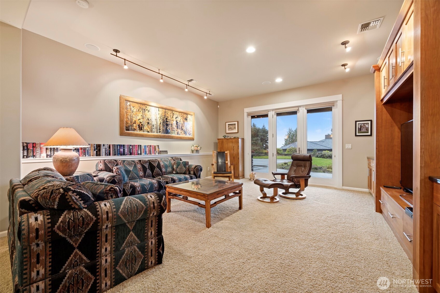 414 S Clarkwood Drive , Bellingham, WA 98225