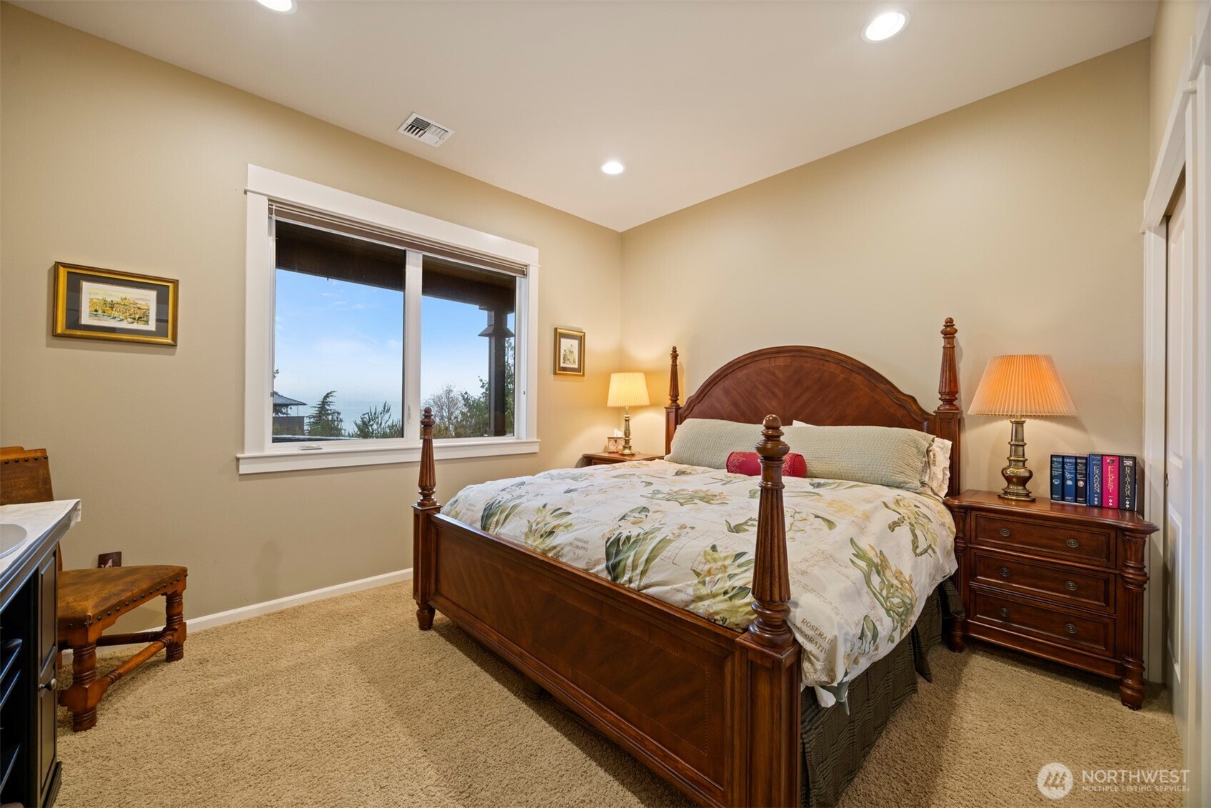 414 S Clarkwood Drive , Bellingham, WA 98225