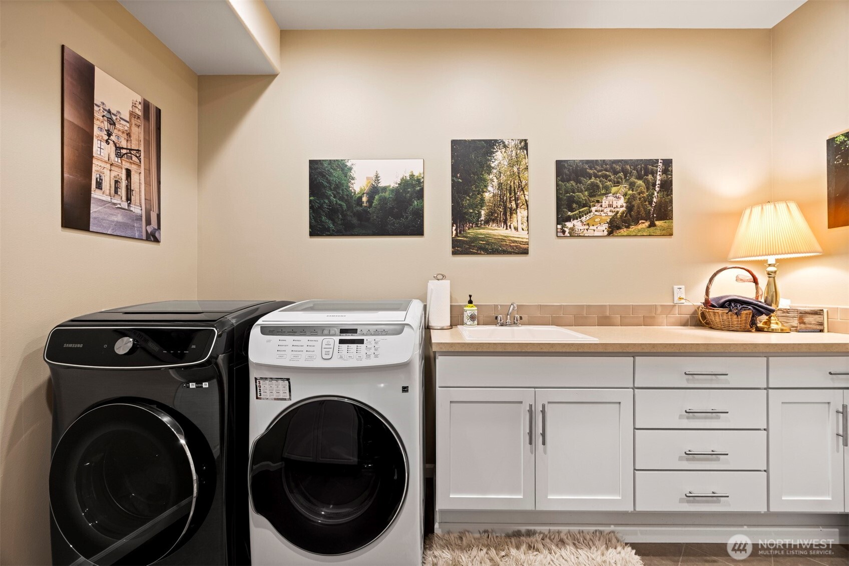 414 S Clarkwood Drive , Bellingham, WA 98225