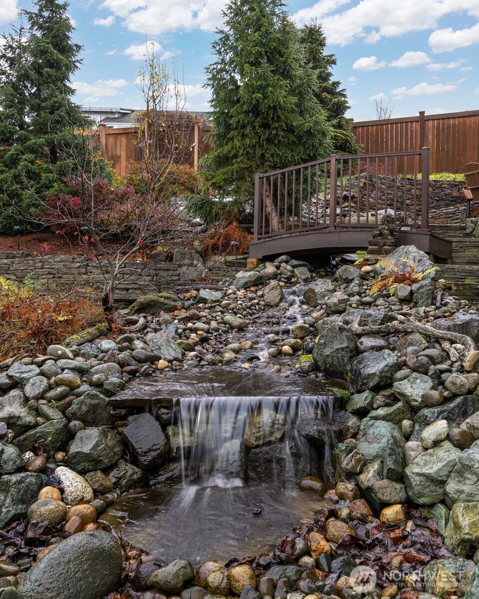 414 S Clarkwood Drive , Bellingham, WA 98225