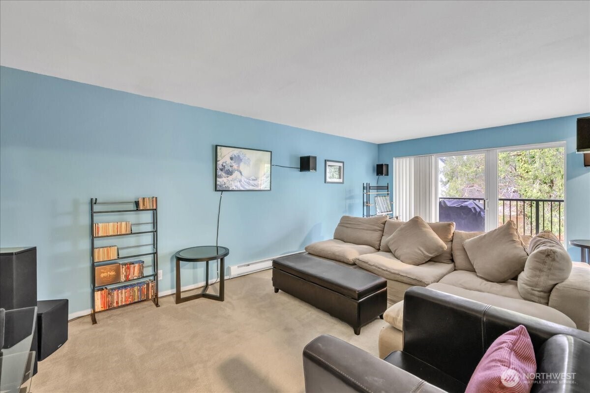 12631 NE 9th Place #C305, Bellevue, WA 98005