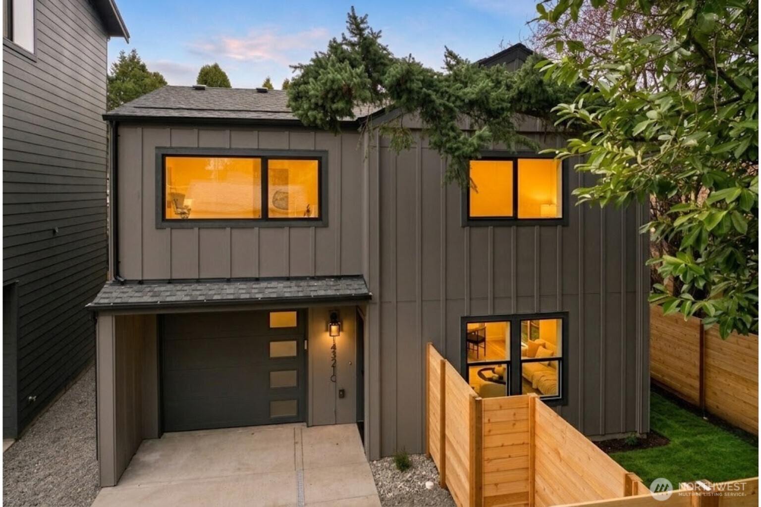 14321 C Interlake Avenue N, Seattle, WA 98133