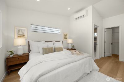 14321 C Interlake Avenue N, Seattle, WA 98133 - Photo 17