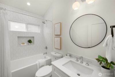 14321 C Interlake Avenue N, Seattle, WA 98133 - Photo 23