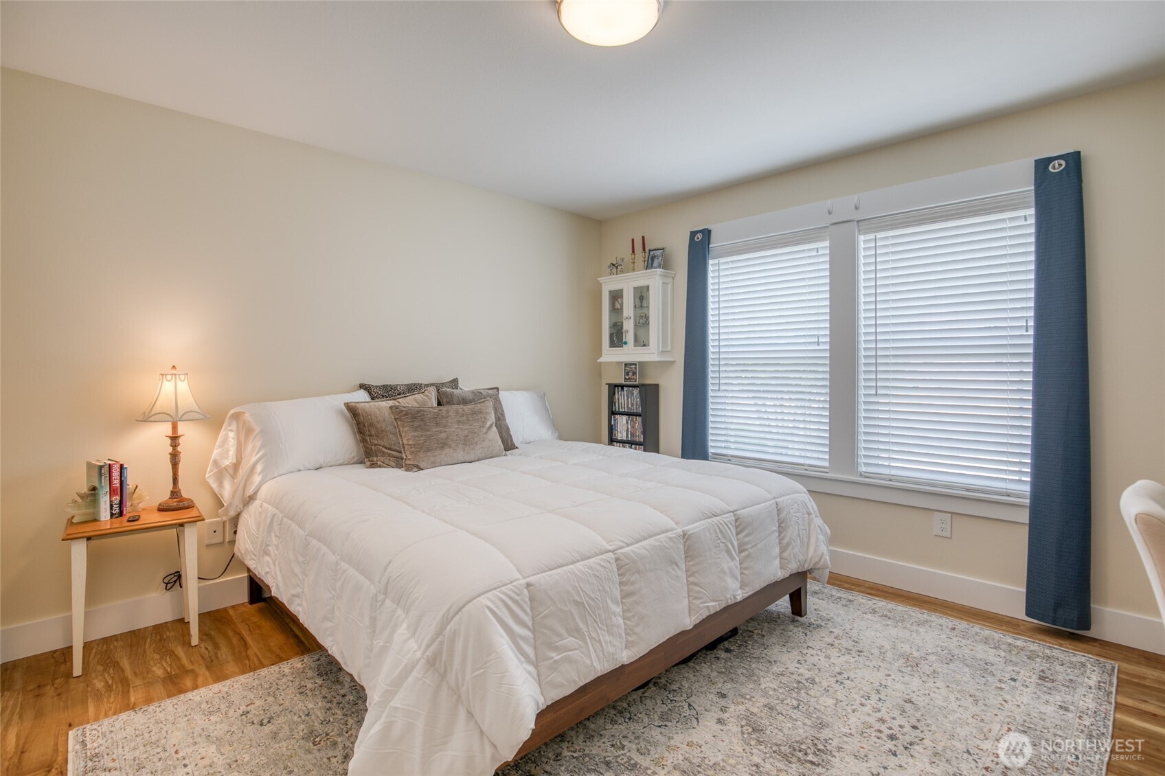 789 Island Circle SE, Ocean Shores, WA 98569