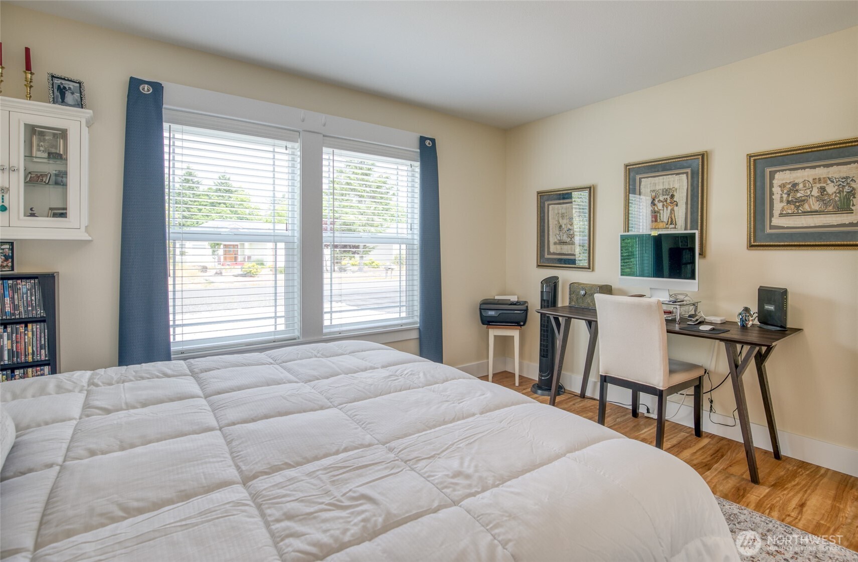 789 Island Circle SE, Ocean Shores, WA 98569