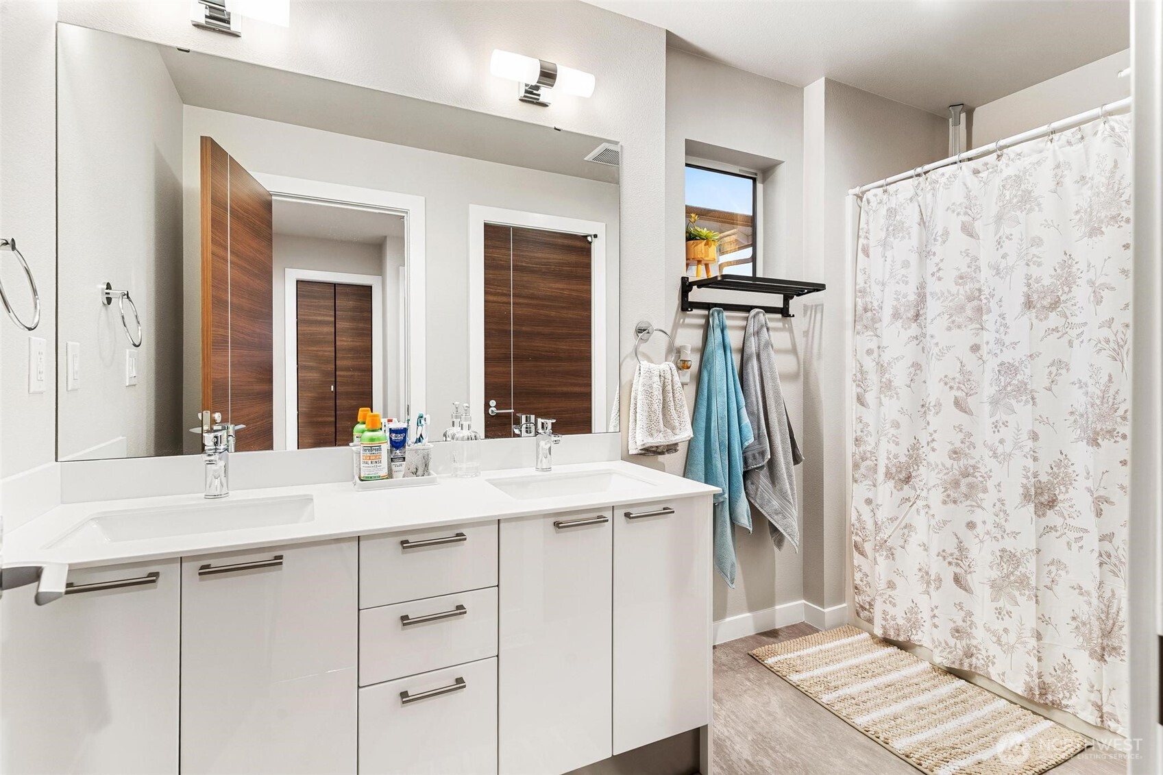 4806 54th Avenue W, University Place, WA 98467