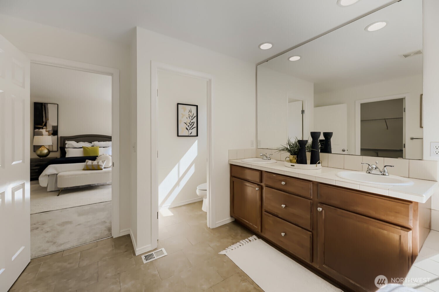 12933 NE 203rd Street , Woodinville, WA 98072