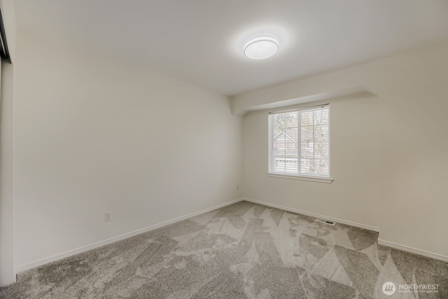 12933 NE 203rd Street , Woodinville, WA 98072