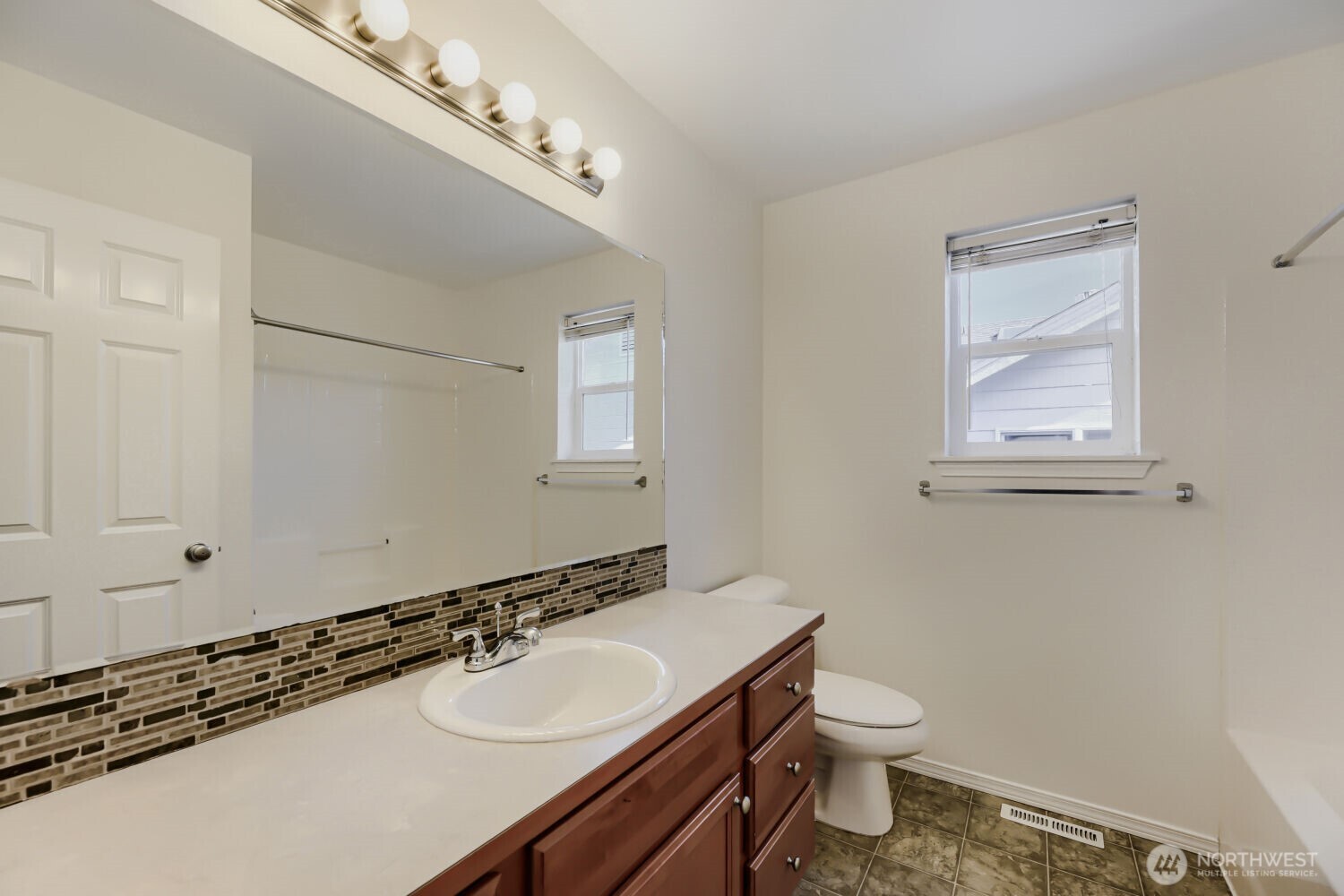 12933 NE 203rd Street , Woodinville, WA 98072