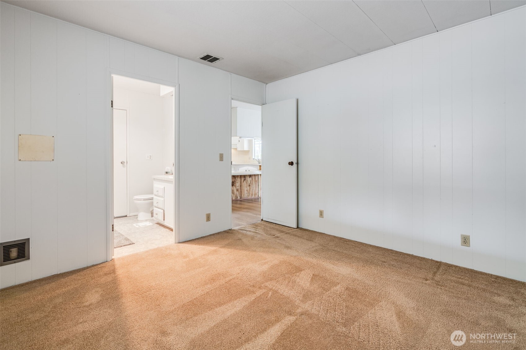 201 Union Avenue SE #111, Renton, WA 98059