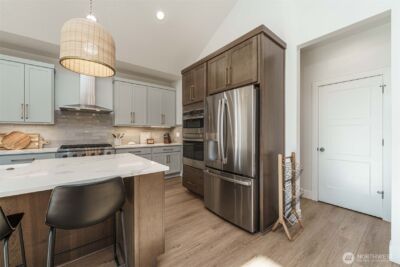 800 E 37th Street , Vancouver, WA 98663 - Photo 14