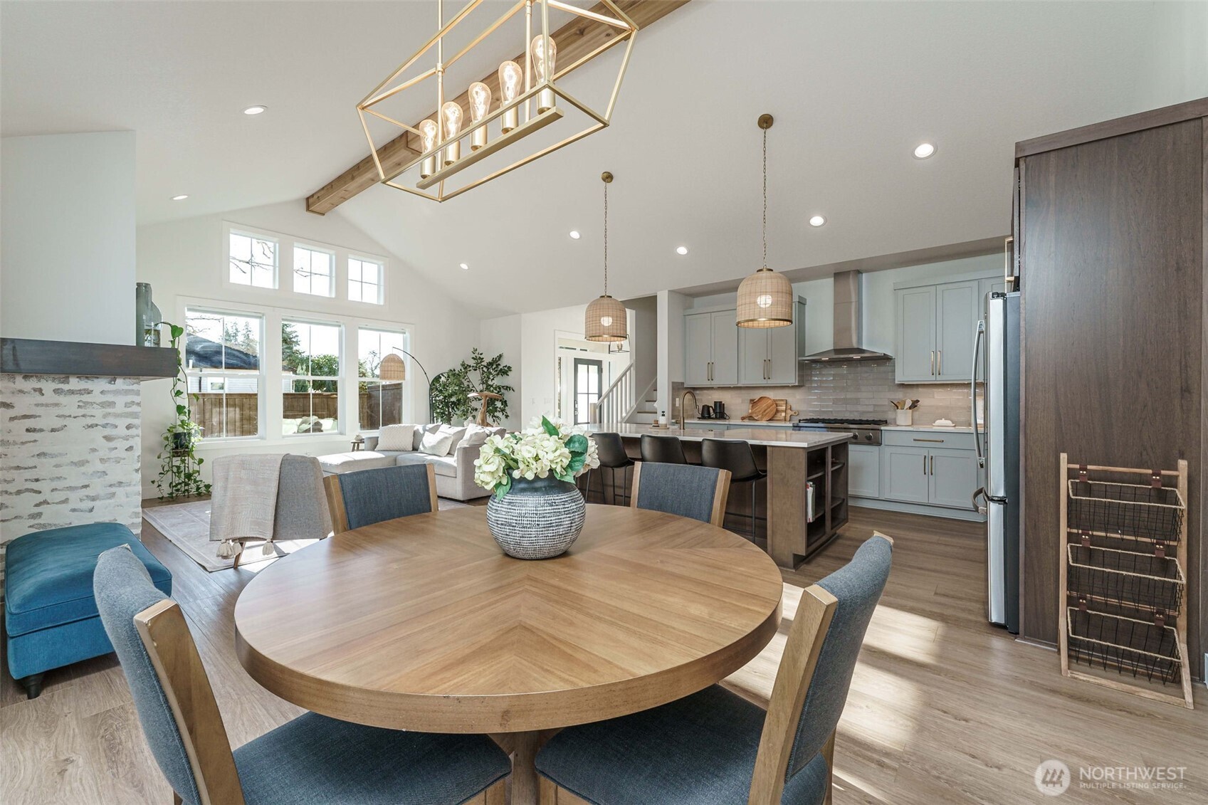 800 E 37th Street , Vancouver, WA 98663