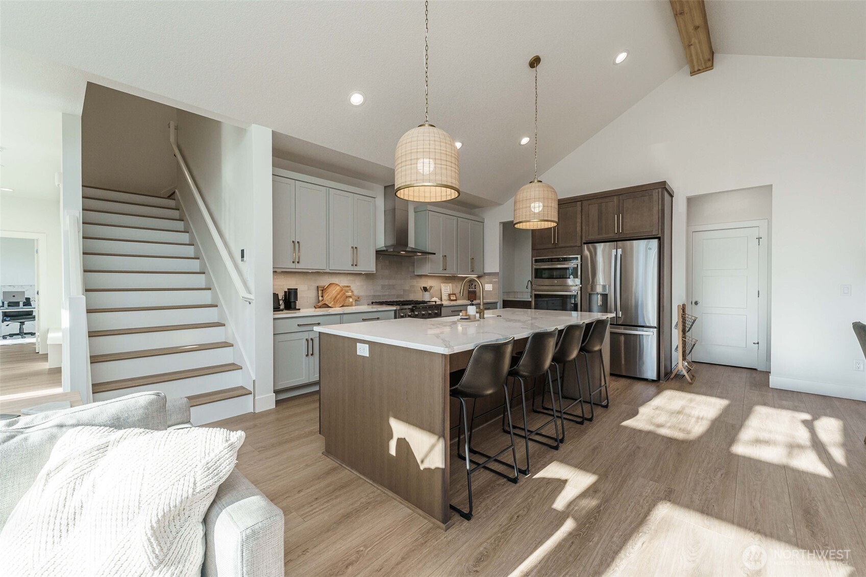 800 E 37th Street , Vancouver, WA 98663