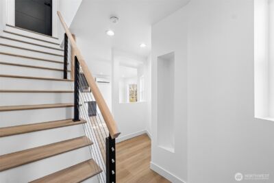 4047 25TH Avenue W, Seattle, WA 98199 - Photo 17