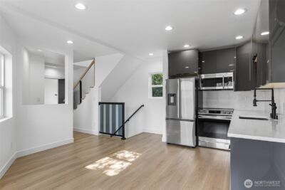 4047 25TH Avenue W, Seattle, WA 98199 - Photo 5