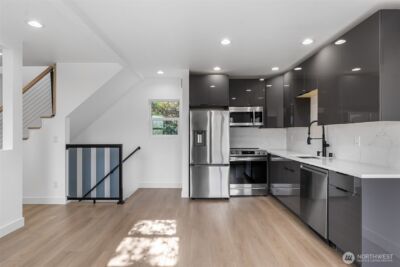 4047 25TH Avenue W, Seattle, WA 98199 - Photo 6