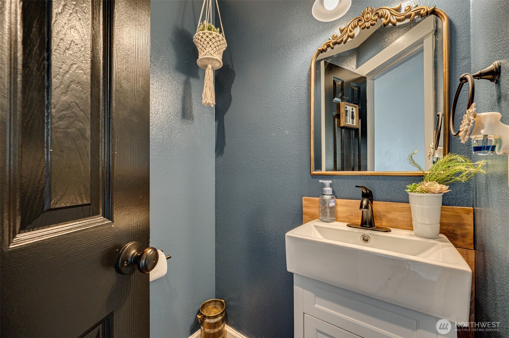 75 River Rock Lane #F, Woodland, WA 98674