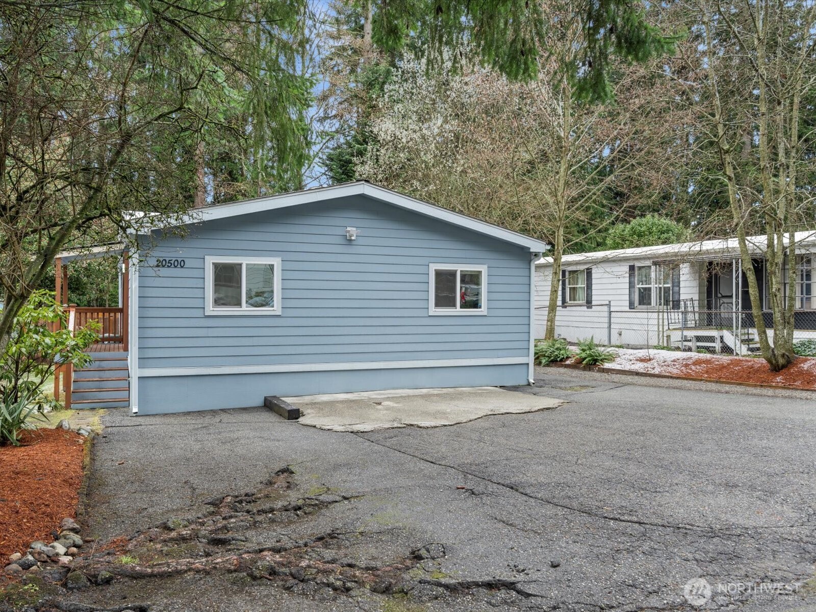 20500 SE 32nd Drive , Bothell, WA 98012