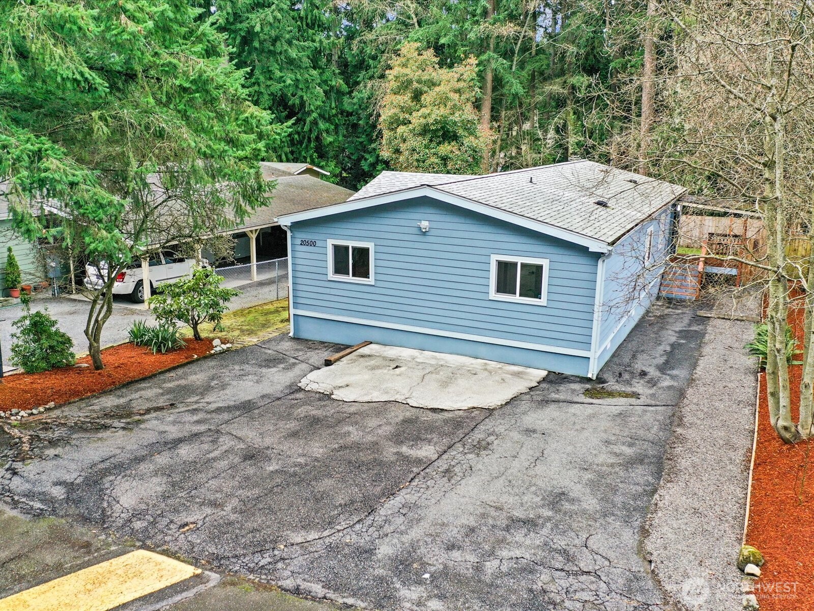 20500 SE 32nd Drive , Bothell, WA 98012