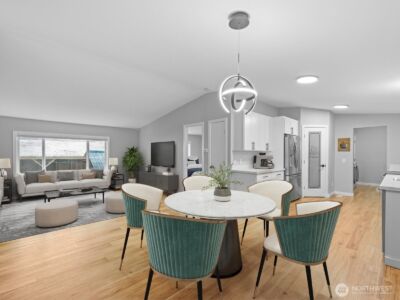 20500 SE 32nd Drive , Bothell, WA 98012
