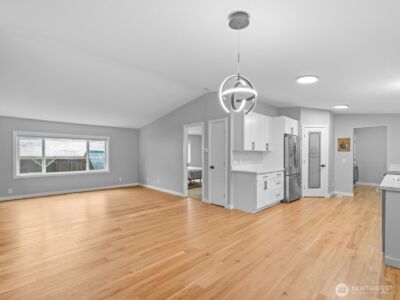 20500 SE 32nd Drive , Bothell, WA 98012 - Photo 17