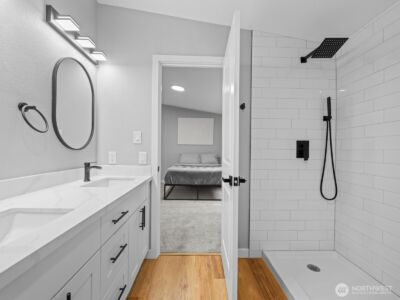 20500 SE 32nd Drive , Bothell, WA 98012 - Photo 9