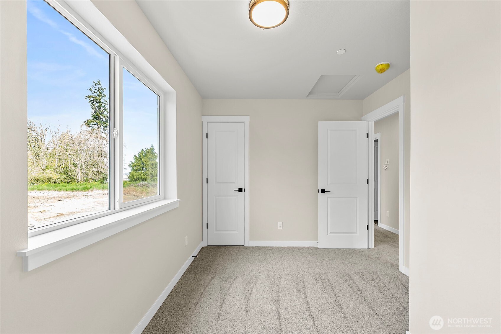 3111 3113 E Camellia Way , Port Orchard, WA 98366