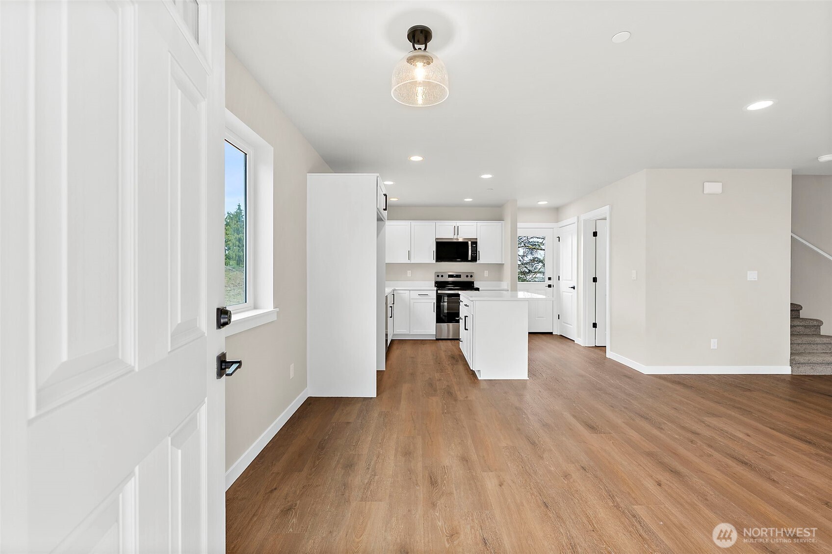 3111 3113 E Camellia Way , Port Orchard, WA 98366