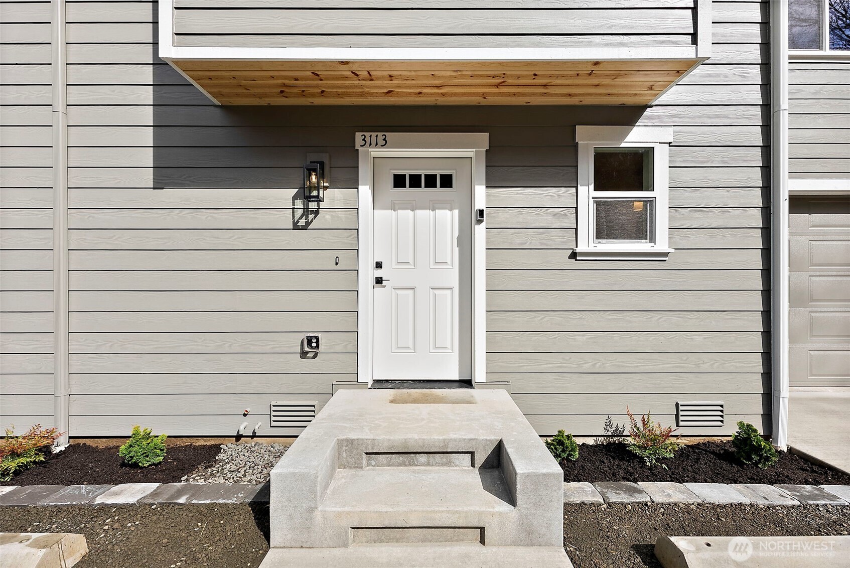 3111 3113 E Camellia Way , Port Orchard, WA 98366