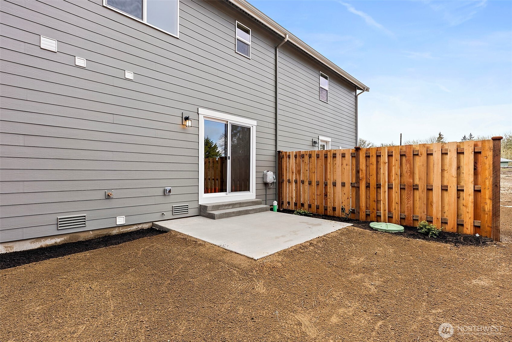 3111 3113 E Camellia Way , Port Orchard, WA 98366