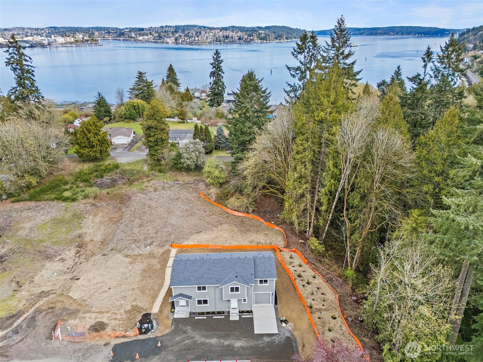 3111 3113 E Camellia Way , Port Orchard, WA 98366