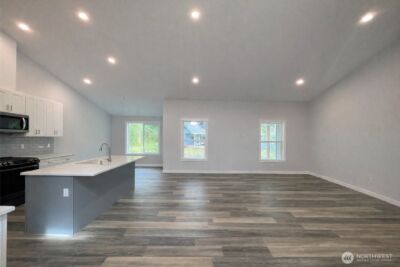 387 Sextans Avenue SW, Ocean Shores, WA 98569 - Photo 3