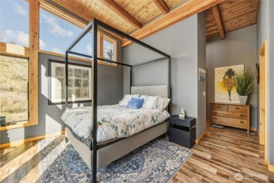 111 Hawks Meadow , Chelan, WA 98816 - Photo 14