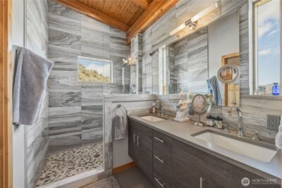 111 Hawks Meadow , Chelan, WA 98816 - Photo 15