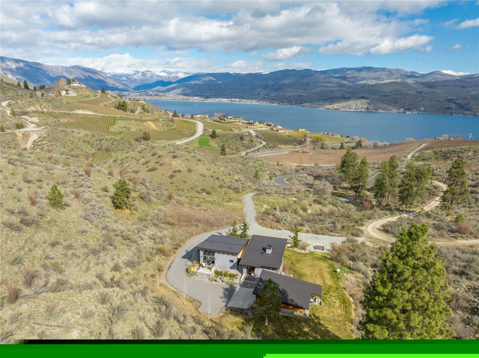 111 Hawks Meadow , Chelan, WA 98816