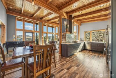 111 Hawks Meadow , Chelan, WA 98816 - Photo 4