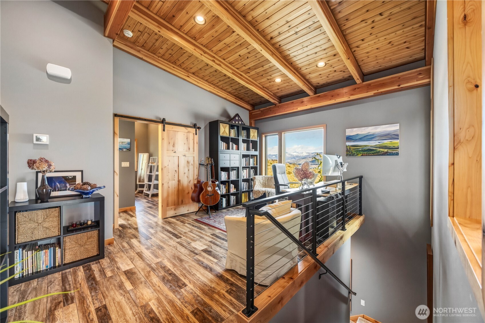 111 Hawks Meadow , Chelan, WA 98816