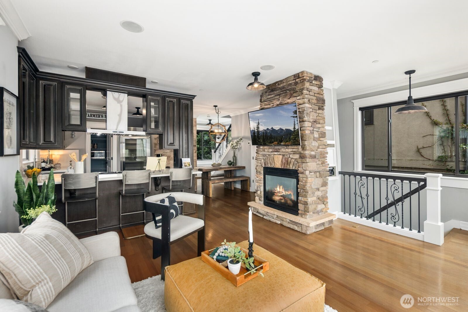 4013 E Lake Sammamish Shore Lane , Sammamish, WA 98075