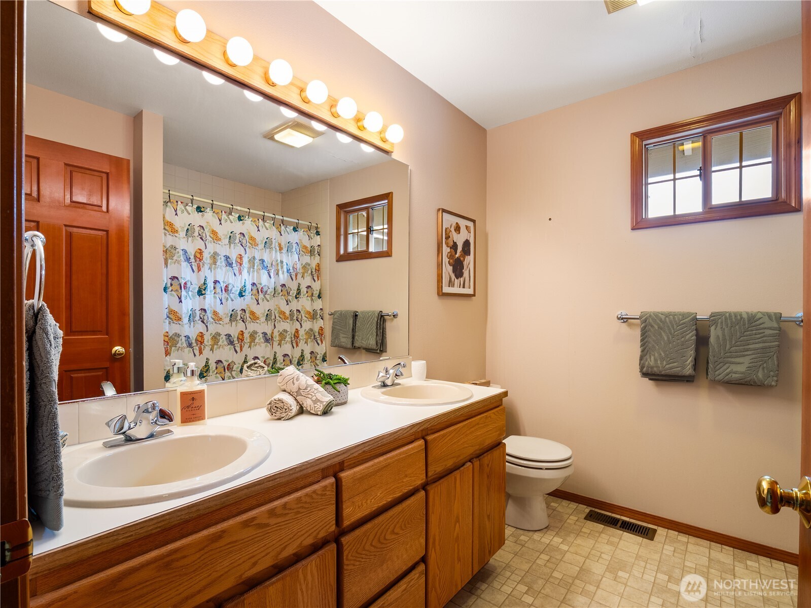 30714 19th Avenue S, Federal Way, WA 98003