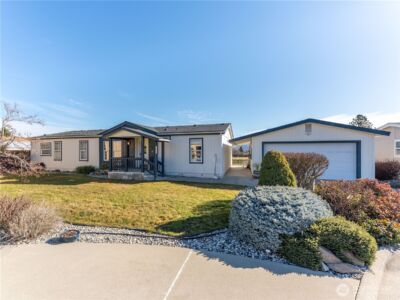 913 Meadow Ridge , Wenatchee, WA 98801 - Photo 2