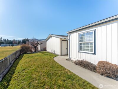 913 Meadow Ridge , Wenatchee, WA 98801 - Photo 35