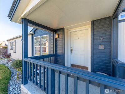 913 Meadow Ridge , Wenatchee, WA 98801 - Photo 5