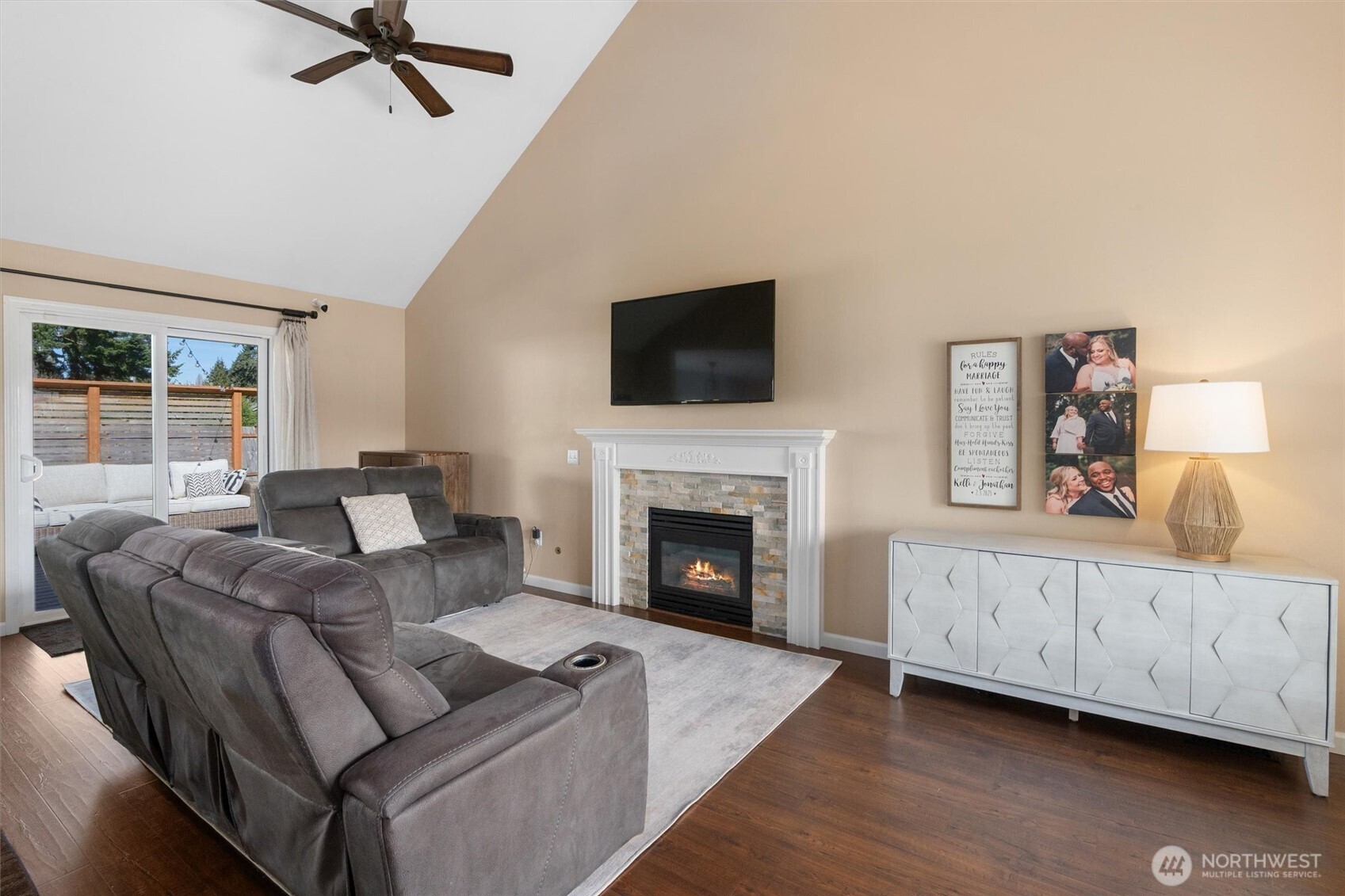 9005 S J Street , Tacoma, WA 98444