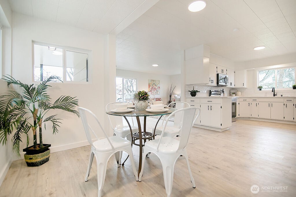 515 E Pine Street , Centralia, WA 98531